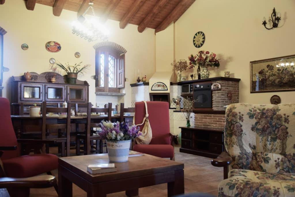 Puntalazzo Casa Dell'Aceroヴィラ エクステリア 写真